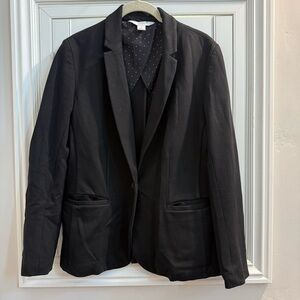 3/$10 🛒🛍️ Old Navy Black Jacket with Polka Dot Interior - Side Medium